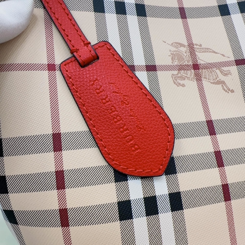 Bv*b*rry hobo bags